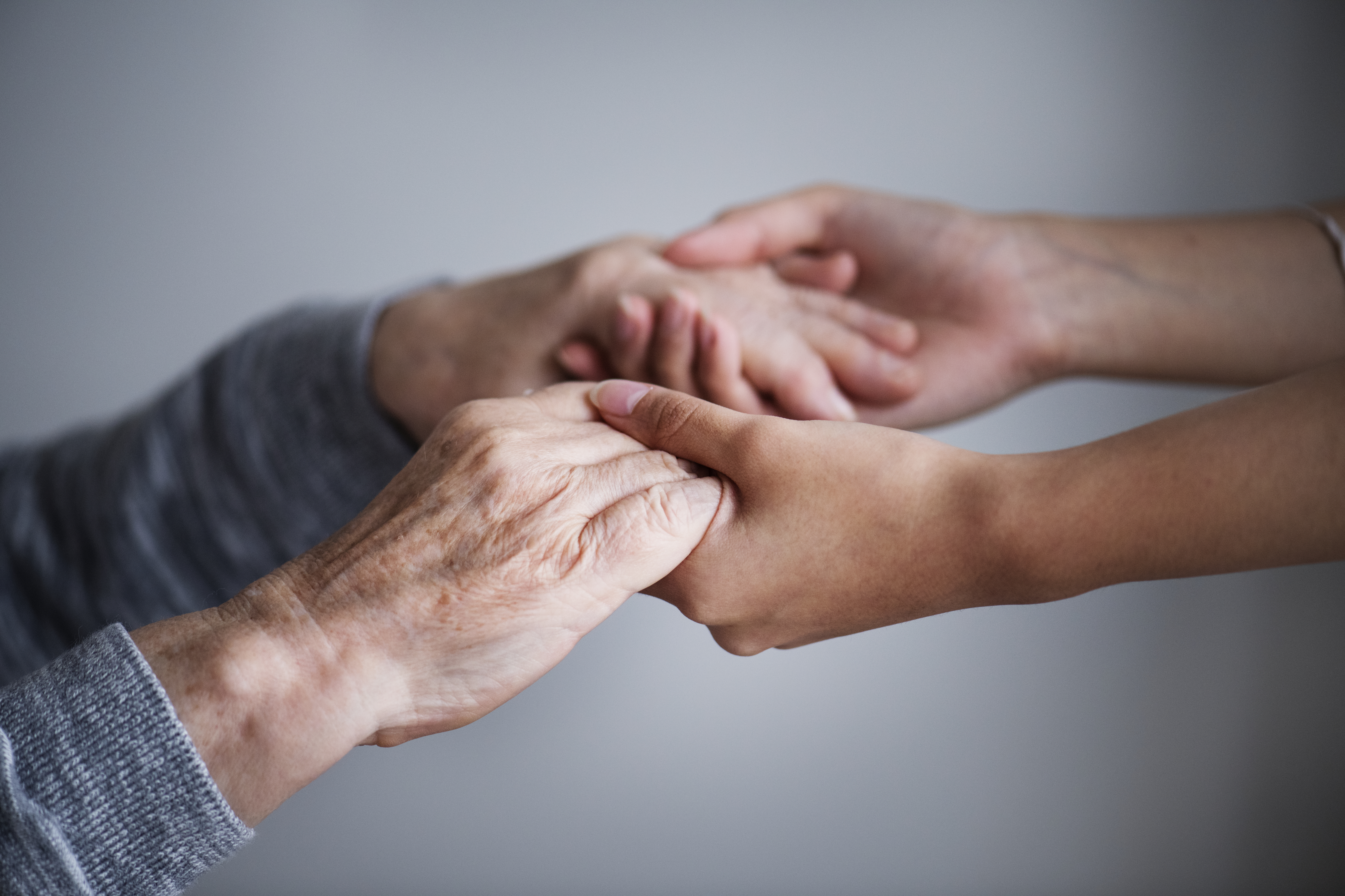 Meer dan alleen billen wassen in de ouderenzorg
